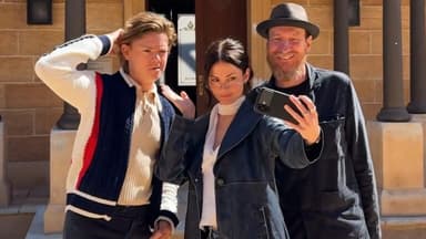 Thomas Brodie-Sangster, Maia Mitchell, and David Thewlis behind the scenes of 'The Artful Dodger'