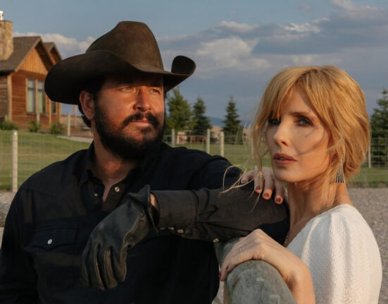 Rip Wheeler and Kelly Reilly Beth Dutton